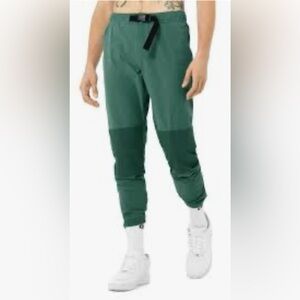 New Mens Alo Yoga Talus Tech Pant Joggers dark Ivy XL
